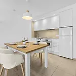Casahost Bastian Boutique Ii Seaview Apartman