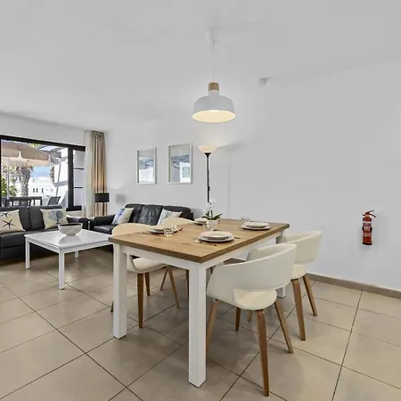 Casahost Bastian Boutique Ii Seaview Daire